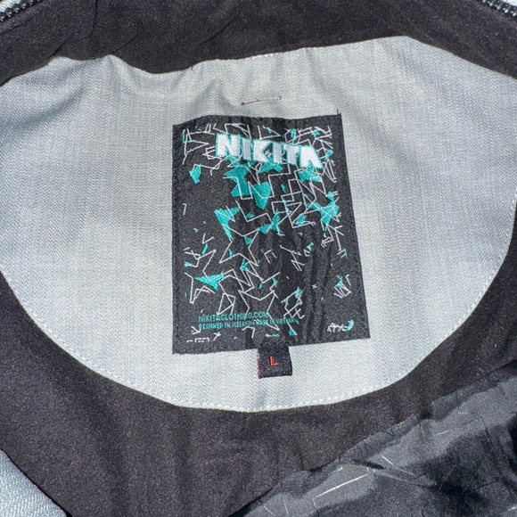 Snow pants - Picture 3 of 3